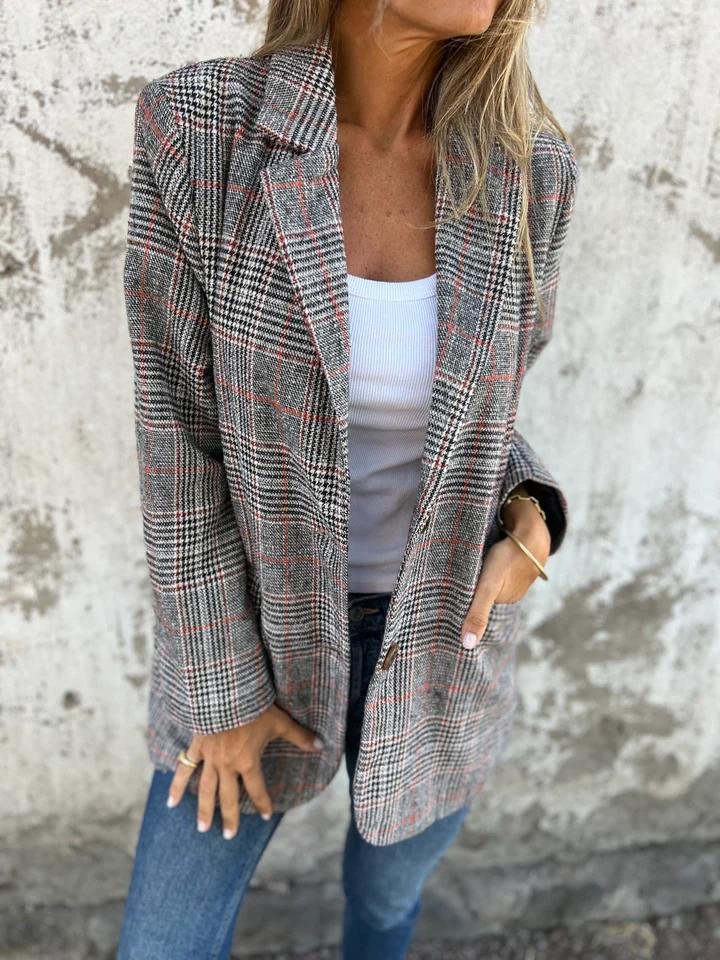 Image of Kelly | Women's Relaxed Fit Blazer