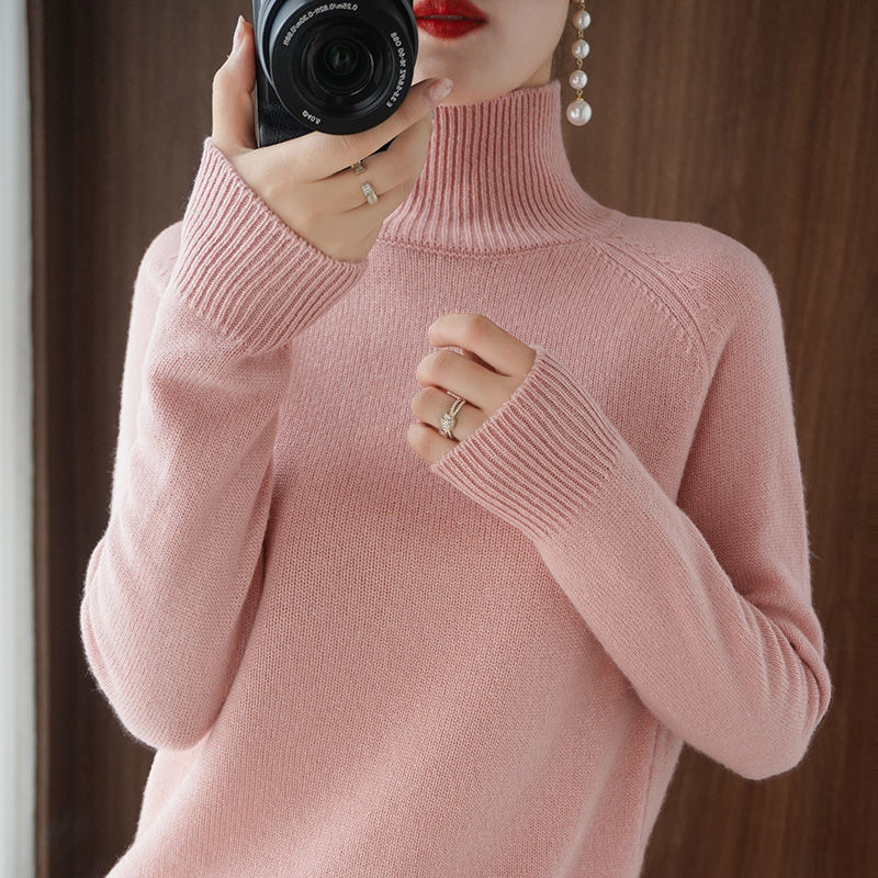 Image of Bailey | Women's Fitted Turtleneck Sweater