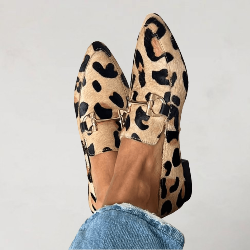 Image of Donna | Women's Leopard Print Slip-On Loafers