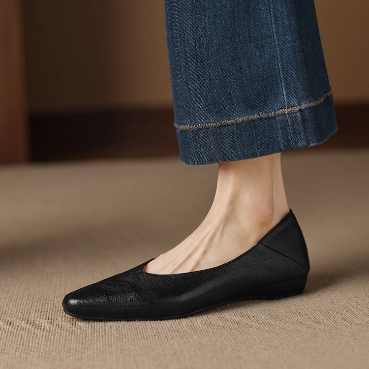 Image of Greta | Women's Pointed Toe Slip-On Flats
