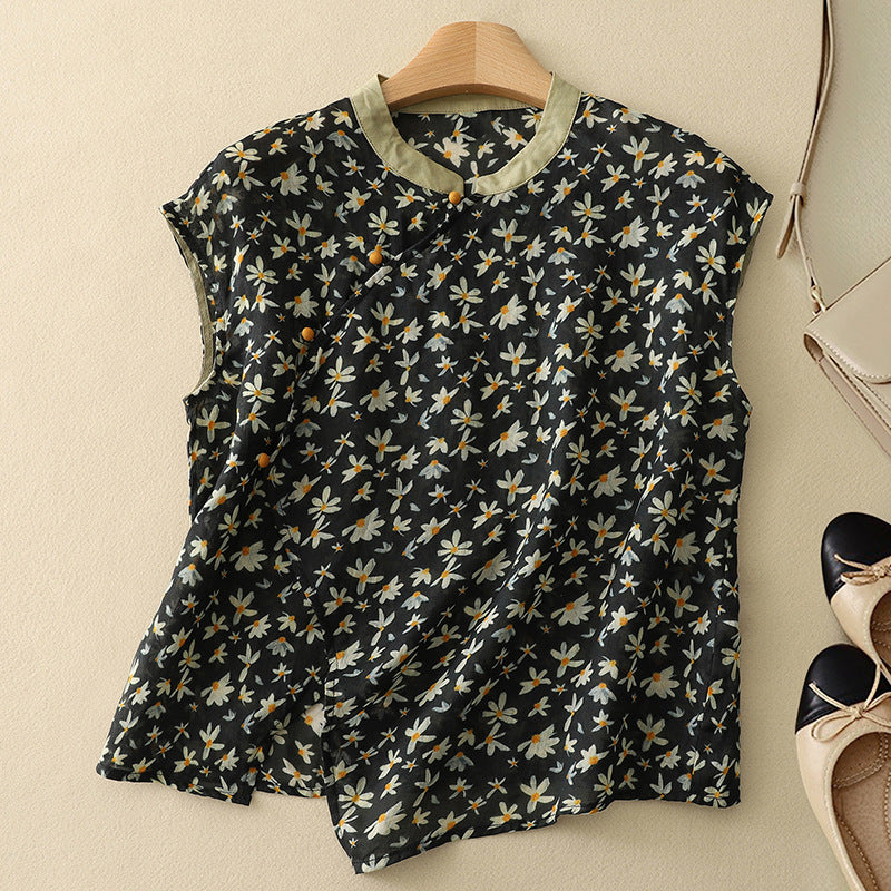 Image of Gwen | Women's Sleeveless Floral Blouse
