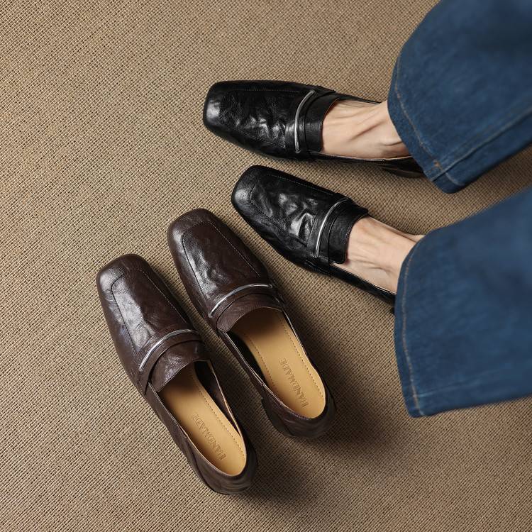 Image of Rita | Women's Heeled Slip-On Loafers